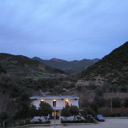 Hotel Eno Përmet 외부 사진